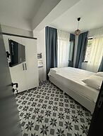 Merlot Assos Tas Butik Otel