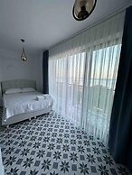 Merlot Assos Tas Butik Otel