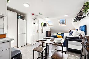 Kunda House Pershore