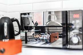 Kunda House Pershore