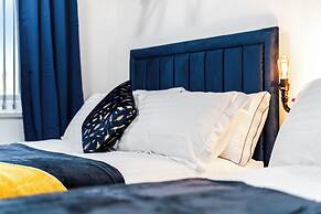 Kunda House Pershore