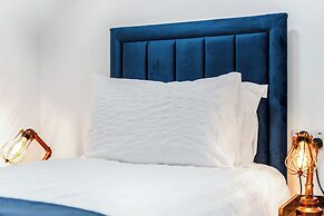 Kunda House Pershore