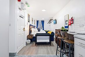 Kunda House Pershore