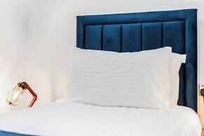 Kunda House Pershore