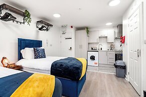 Kunda House Pershore