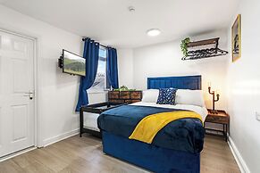 Kunda House Pershore