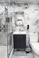 Kunda House Pershore