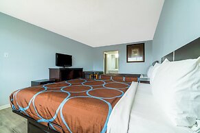 Lamplighter Inn By OYO Independence