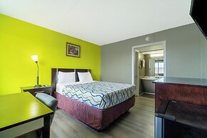 Lamplighter Inn By OYO Independence