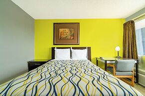 Lamplighter Inn By OYO Independence