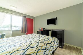 Lamplighter Inn By OYO Independence