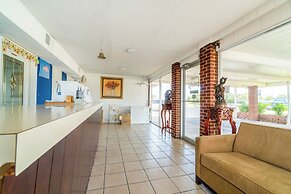 Lamplighter Inn By OYO Independence