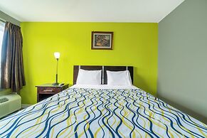 Lamplighter Inn By OYO Independence