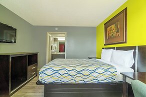 Lamplighter Inn By OYO Independence