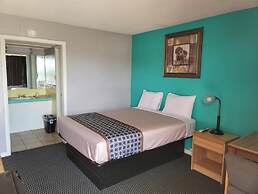 Lamplighter Inn By OYO Independence
