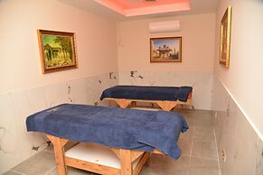 CRB Crown Residence Belek Health & Spa