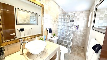 Luxurious Ajijic San Antonio 2 Bedroom With Great Patio Views