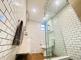 Popular LA Beach in Venice 10A