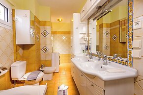 Hotel Melissa Gold Coast