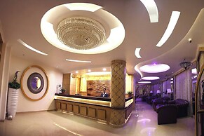 Crescent Resort