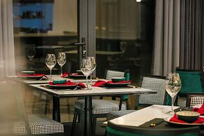 Elegant Boutique Hotel Ha Long