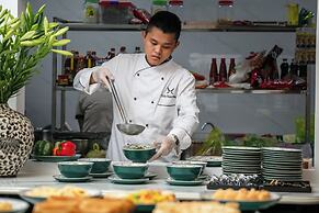 Elegant Boutique Hotel Ha Long