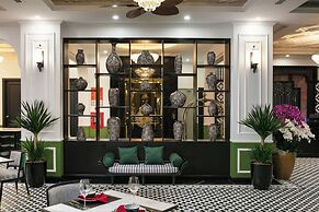 Elegant Boutique Hotel Ha Long