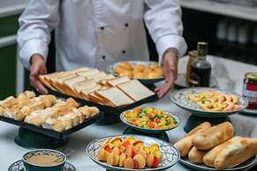 Elegant Boutique Hotel Ha Long