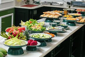 Elegant Boutique Hotel Ha Long