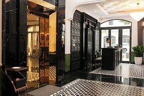 Elegant Boutique Hotel Ha Long