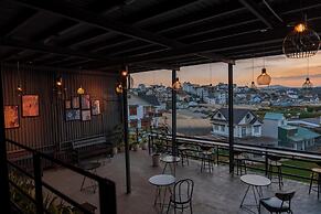 Storij Home & Coffee