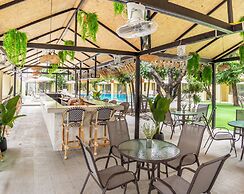 Mermaid Beach Resort