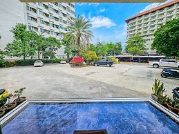 Mermaid Beach Resort