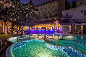 Mermaid Beach Resort