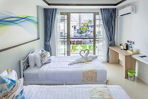 Mermaid Beach Resort