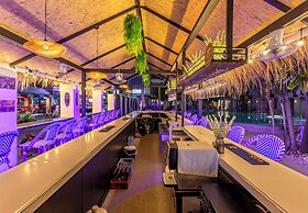 Mermaid Beach Resort