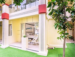 Mermaid Beach Resort