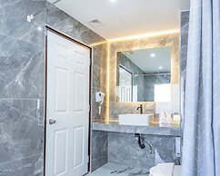 Mermaid Beach Resort