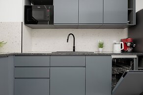 Apartment With Garden by Renters