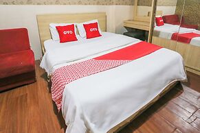 OYO 93933 King's Room