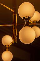 Mennica Azurite by Renters Prestige