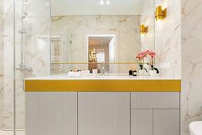 Mennica Azurite by Renters Prestige