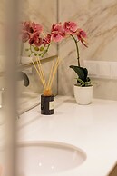 Mennica Azurite by Renters Prestige