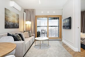 Mennica Amethyst by Renters Prestige