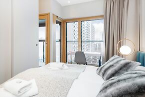 Mennica Amethyst by Renters Prestige