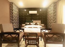 Goroomgo Viva La Vida Dalhousie