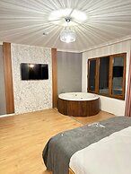 Bungaport Bungalows&Suites