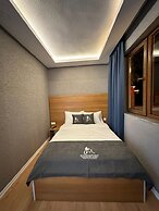 Bungaport Bungalows&Suites