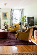 Wyatt's Saloon Guest House 2