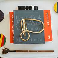 Wyatt's Saloon Guest House 2